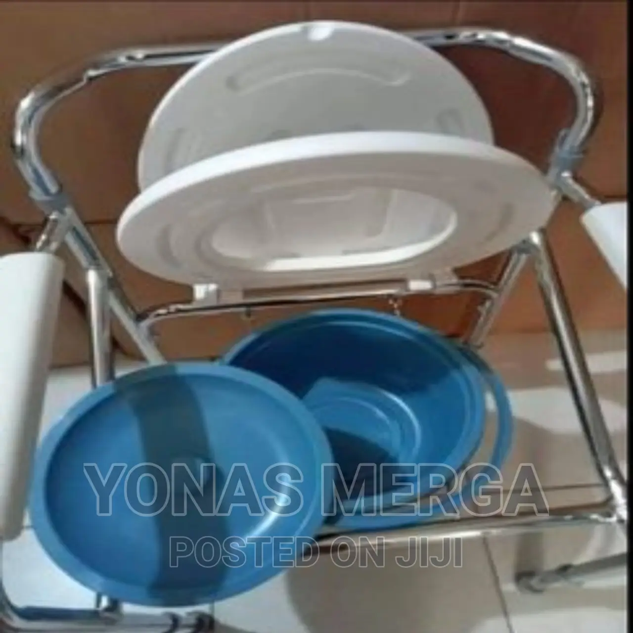 Commode Chair for Your Medical Equipment Needs