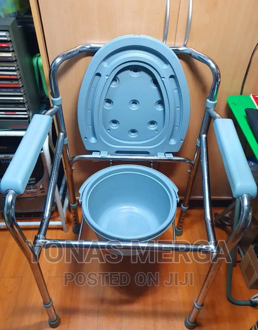 Commode Chair/ Urinal for Elderly/ Patient