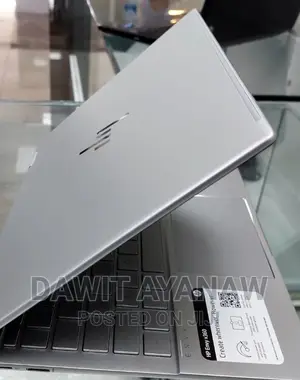 New Laptop HP 8GB Intel Core I7 SSD 512GB