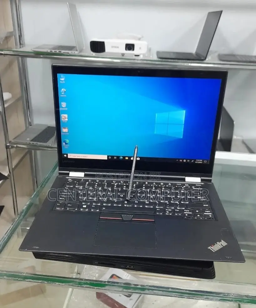 New Laptop Lenovo ThinkPad Yoga 370 8GB Intel Core i5 SSD 512GB