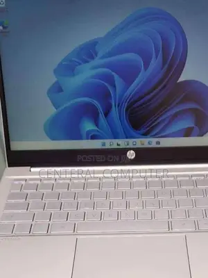 Photo - New Laptop HP Pavilion 11 16GB AMD Ryzen 7 SSD 512GB