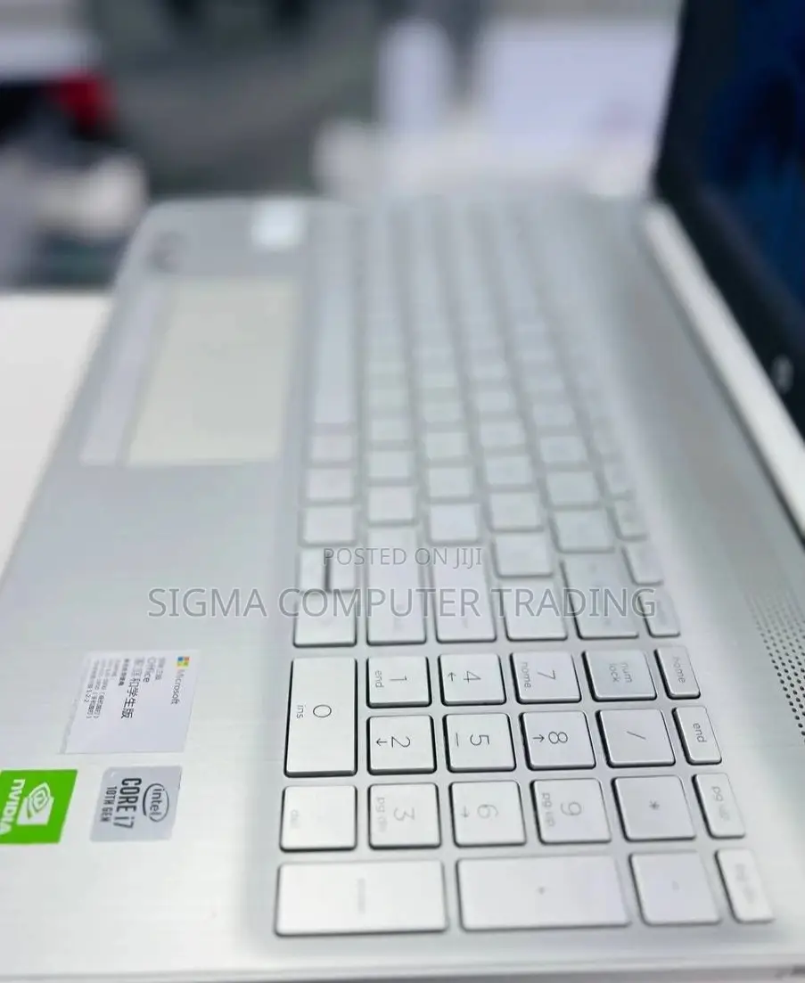 New Laptop HP Stream Notebook 16GB Intel Core I7 SSD 512GB