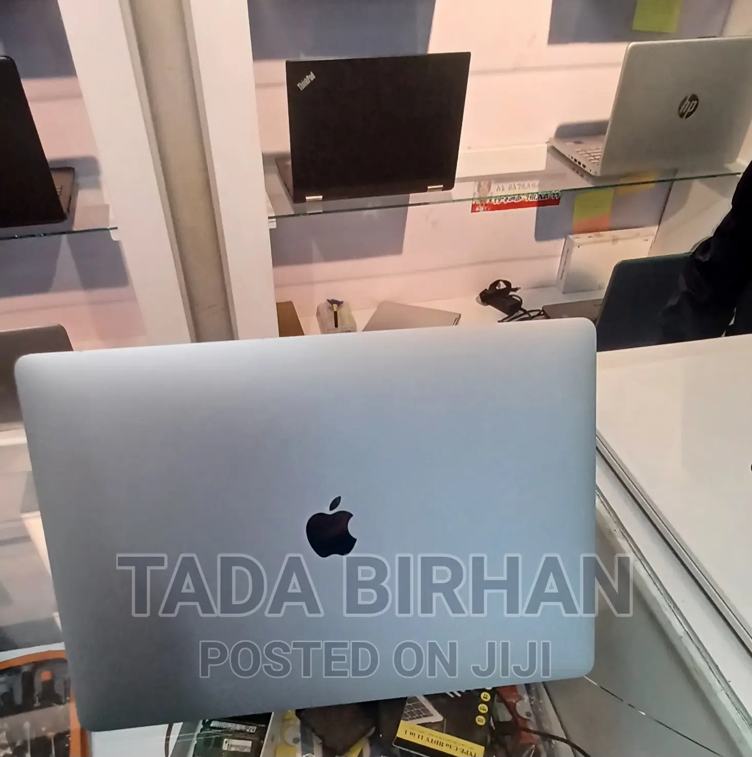 New Laptop Apple MacBook Pro 2017 16GB Intel Core I7 SSD 512GB