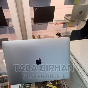 New Laptop Apple MacBook Pro 2017 16GB Intel Core I7 SSD 512GB