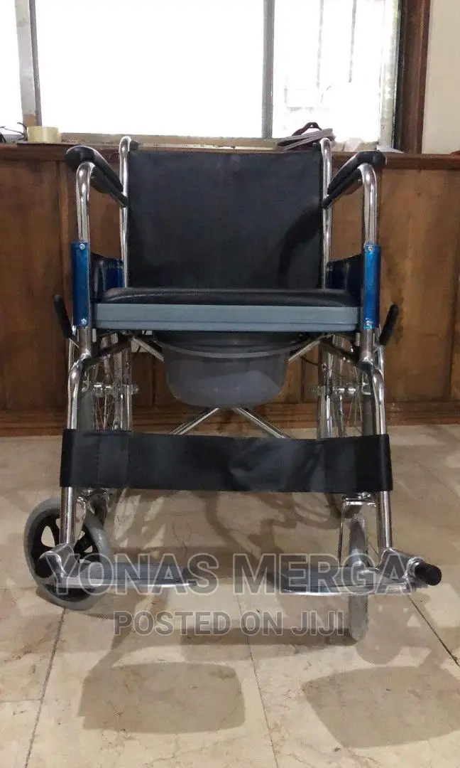 Black and Silver 85 X 50 X 42 Cm Commode Wheelchair