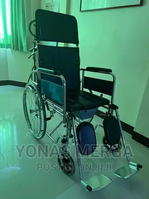 Photo - Wheelchair Durability,Can Withstand Weight of 100 Kg Seat