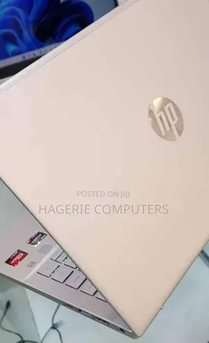 New Laptop HP Pavilion 14-Ce3064st 16GB AMD Ryzen 7 SSD 512GB