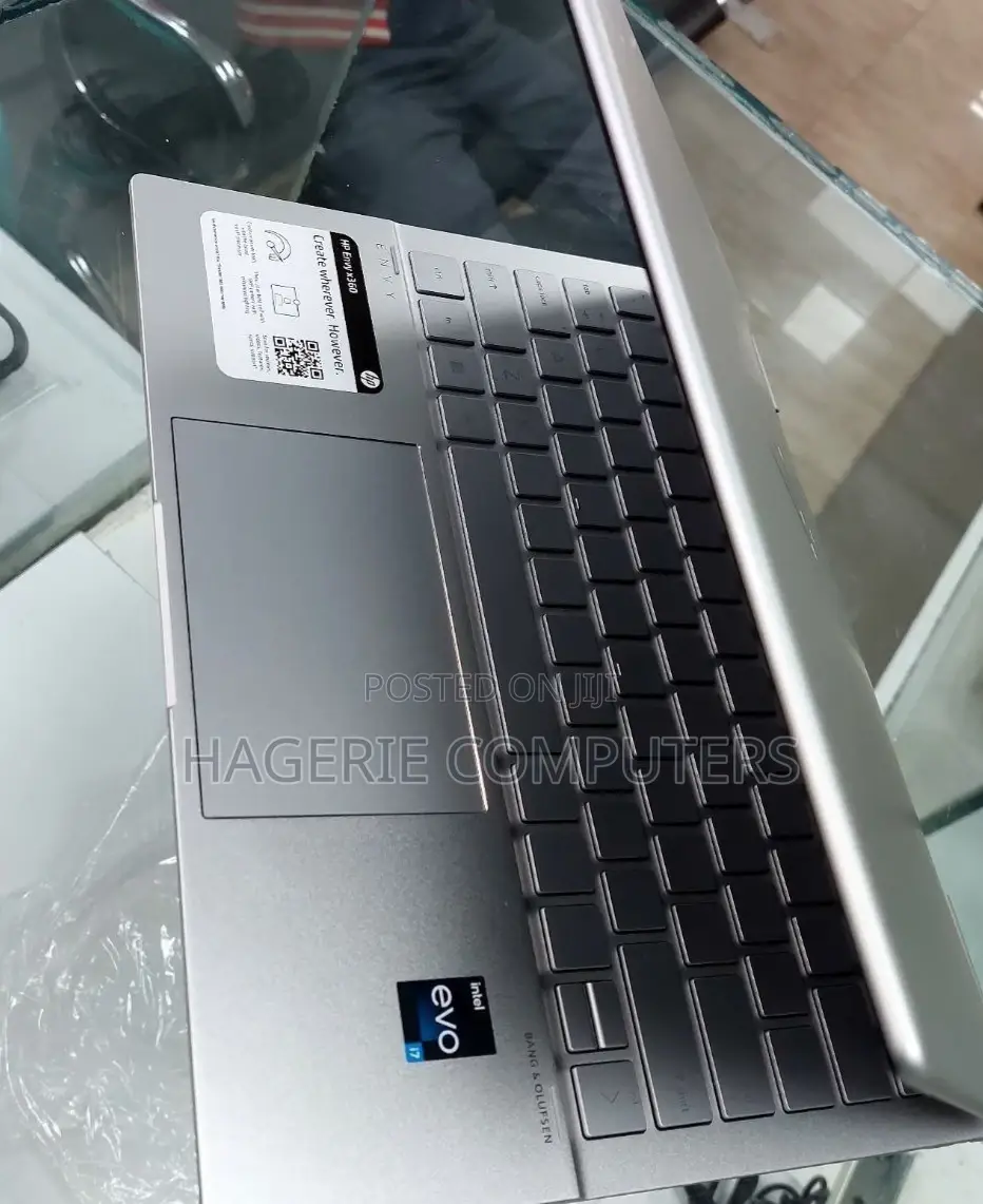 New Laptop HP Envy X360 15-Cp0013nr 8GB Intel Core I7 SSD 512GB