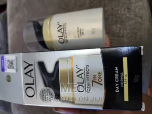 Photo - Olay 7 in One, Day Cream