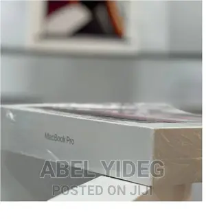 Photo - New Laptop Apple MacBook Pro M1 8GB Apple M1 SSD 512GB