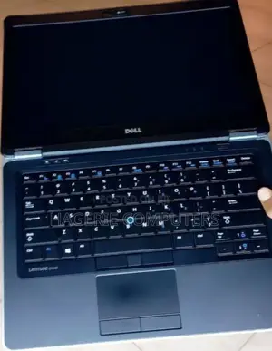 New Laptop Dell 8GB Intel Core I5 SSD 256GB