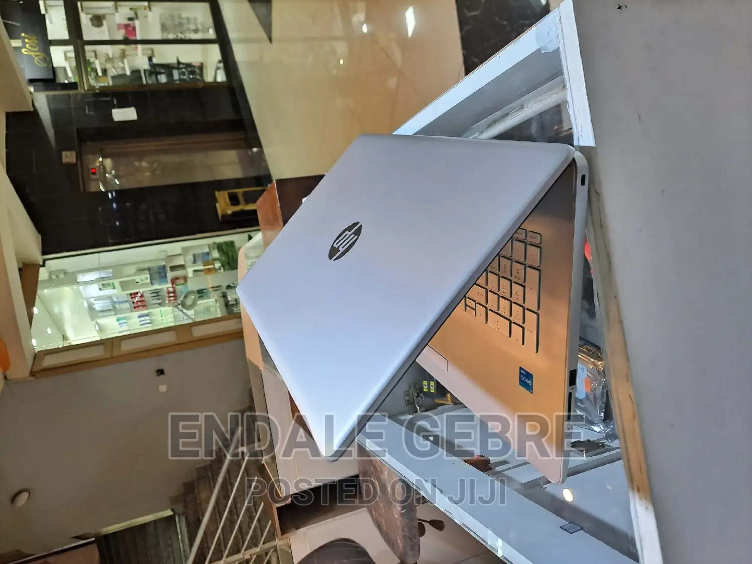 New Laptop HP Pavilion X360 8GB Intel Core I5 HDD 1T