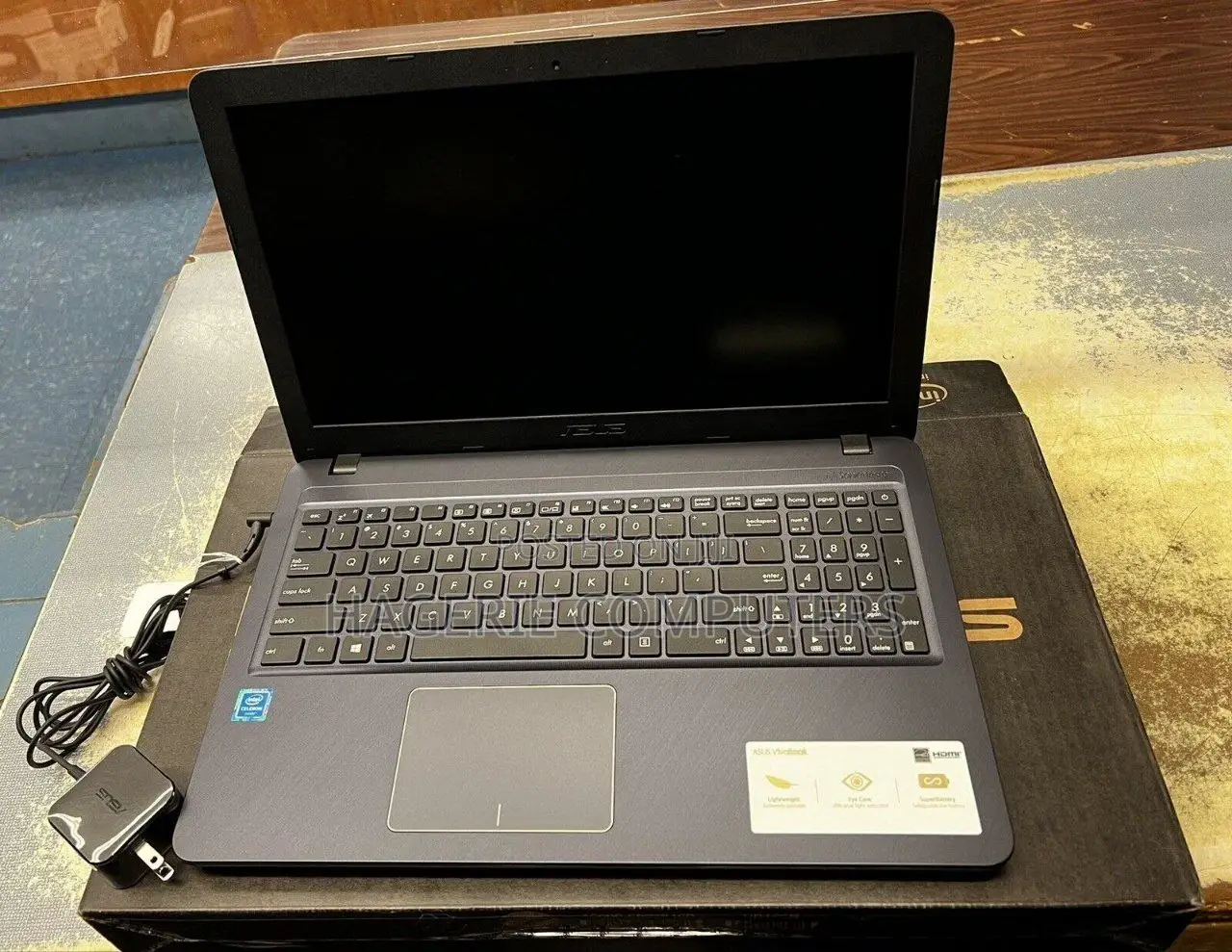 New Laptop Asus VivoBook X540SA 4GB Intel Celeron HDD 1T