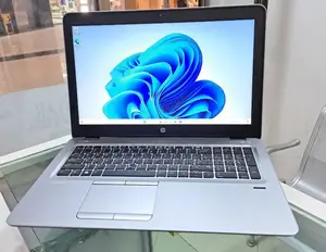 New Laptop HP EliteBook 850 G3 8GB Intel Core I5 HDD+SSD 1T