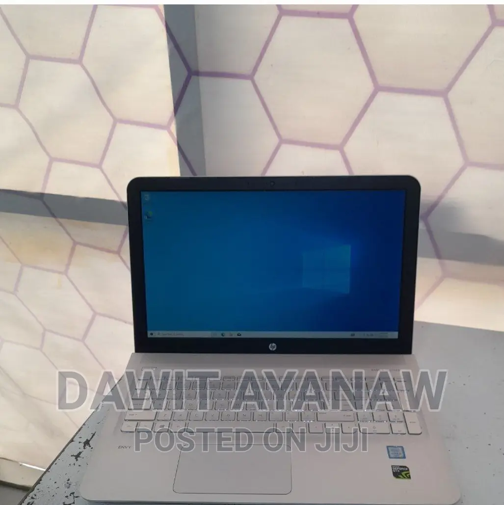 New Laptop HP 8GB Intel Core I5 HDD+SSD 128GB