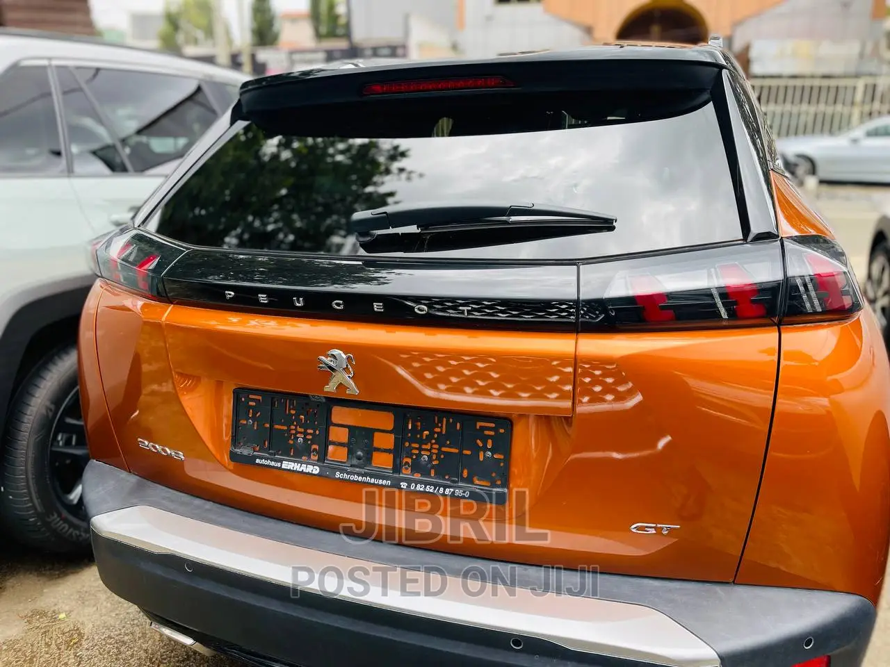 New Peugeot 2008 2022 Orange