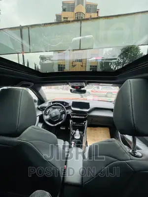 New Peugeot 2008 2022 Orange