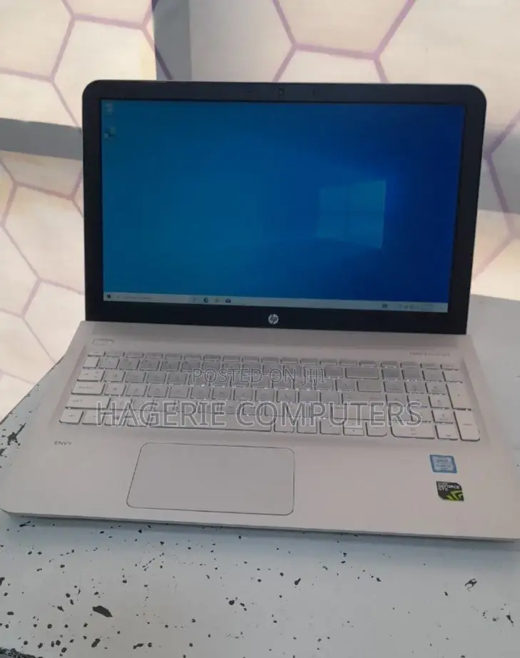 New Laptop HP Envy 4 8GB Intel Core I5 HDD+SSD 1.5T
