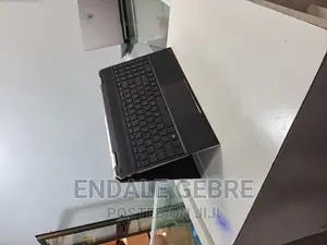 New Laptop HP Spectre X360 16GB Intel Core I7 SSD 512GB