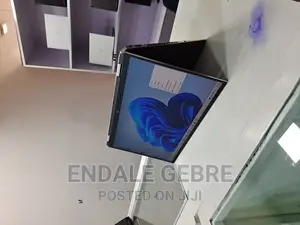 New Laptop HP Spectre X360 16GB Intel Core I7 SSD 512GB