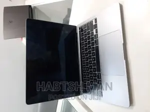 New Laptop Apple MacBook Pro 2020 16GB Intel Core I5 SSD 1T