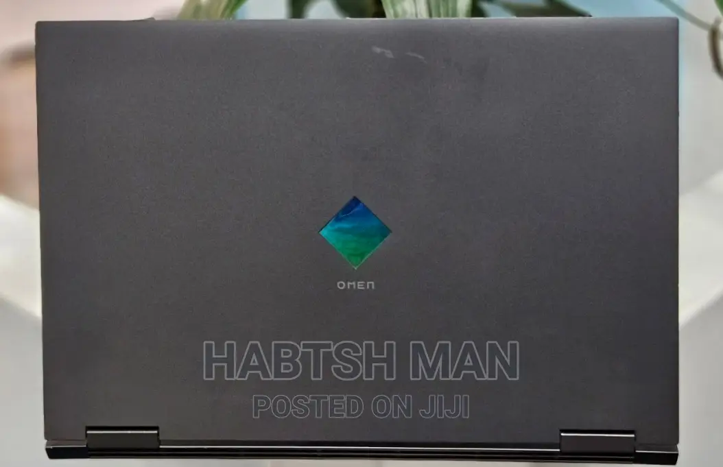New Laptop HP Omen 15 16GB AMD Ryzen 7 SSD 512GB