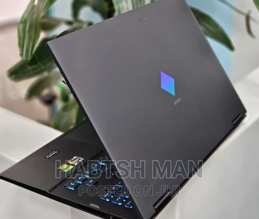 New Laptop HP Omen 15 16GB AMD Ryzen 7 SSD 512GB