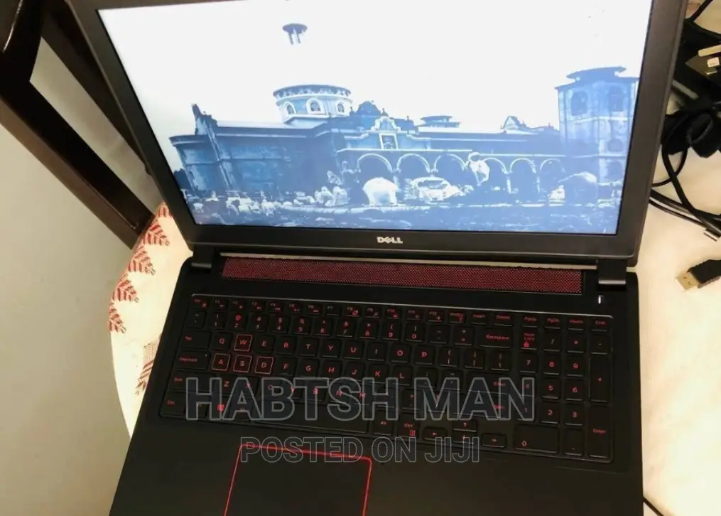 New Laptop Dell Inspiron 15 8GB Intel Core I5 SSD 512GB