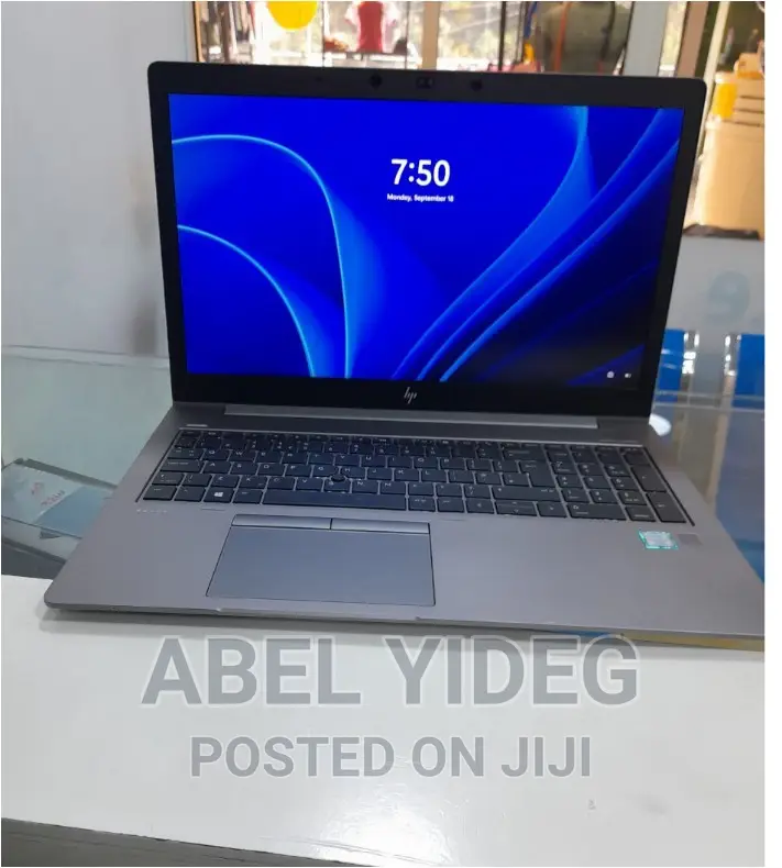 New Laptop HP ZBook Studio 16GB Intel Core I7 SSD 512GB