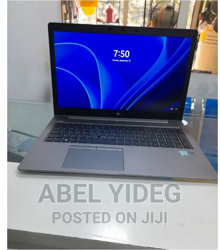 New Laptop HP ZBook Studio 16GB Intel Core I7 SSD 512GB