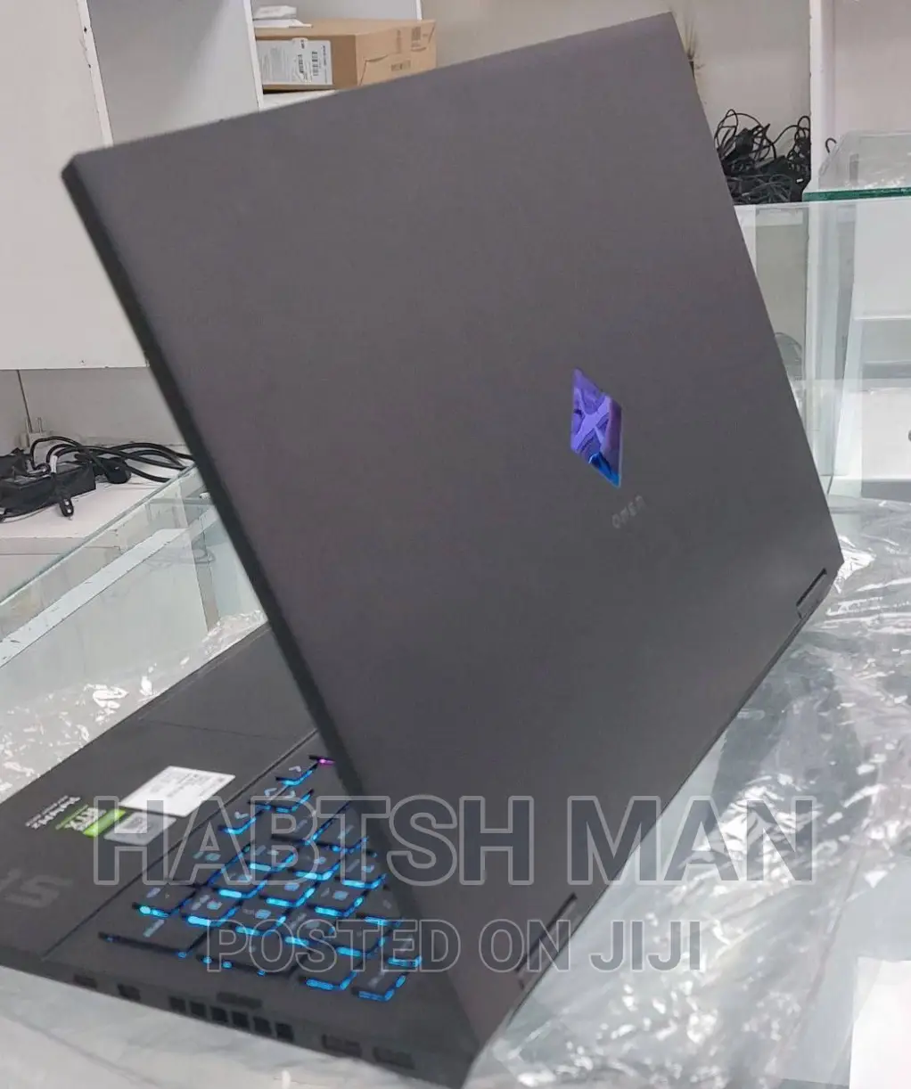 New Laptop HP Omen 15 16GB Intel Core i7 SSD 1T