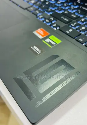 New Laptop HP Omen 15 16GB AMD Ryzen 7 SSD 1T