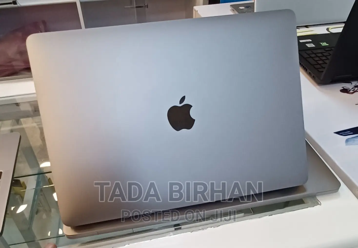 New Laptop Apple MacBook Air 2020 M1 8GB Intel Core I5 SSD 512GB