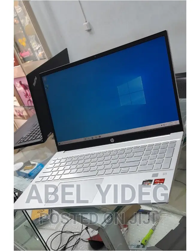 New Laptop HP Pavilion 15 16GB AMD Ryzen 7 SSD 512GB