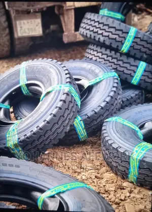 የፊት ትሪአንግ ጎማ 12/20,22 ክር