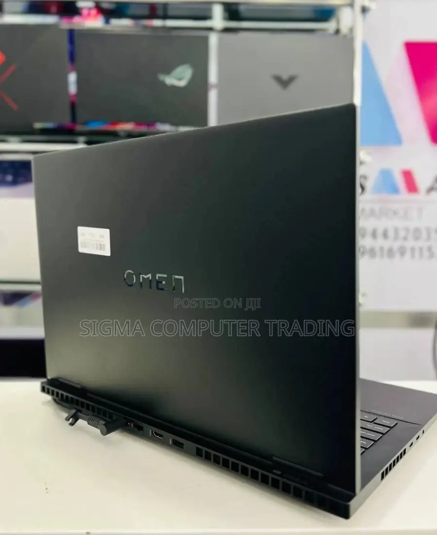 New Laptop HP Omen 15 16GB AMD Ryzen 7 SSD 1T