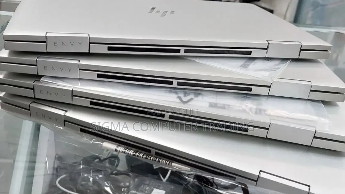 New Laptop HP Envy X360 16GB Intel Core I7 SSD 1T