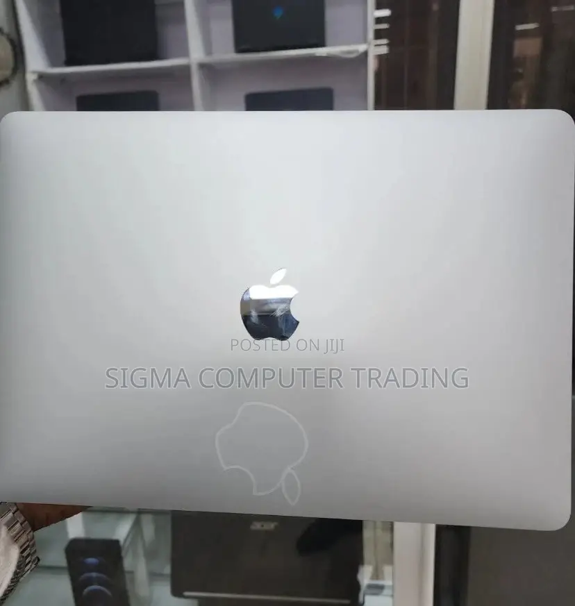 New Laptop Apple MacBook Air 2020 M1 8GB Apple M1 SSD 256GB