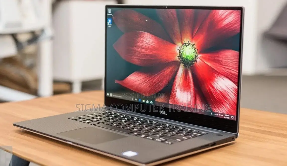 New Laptop Dell Precision 5520 16GB Intel Core I7 SSD 512GB