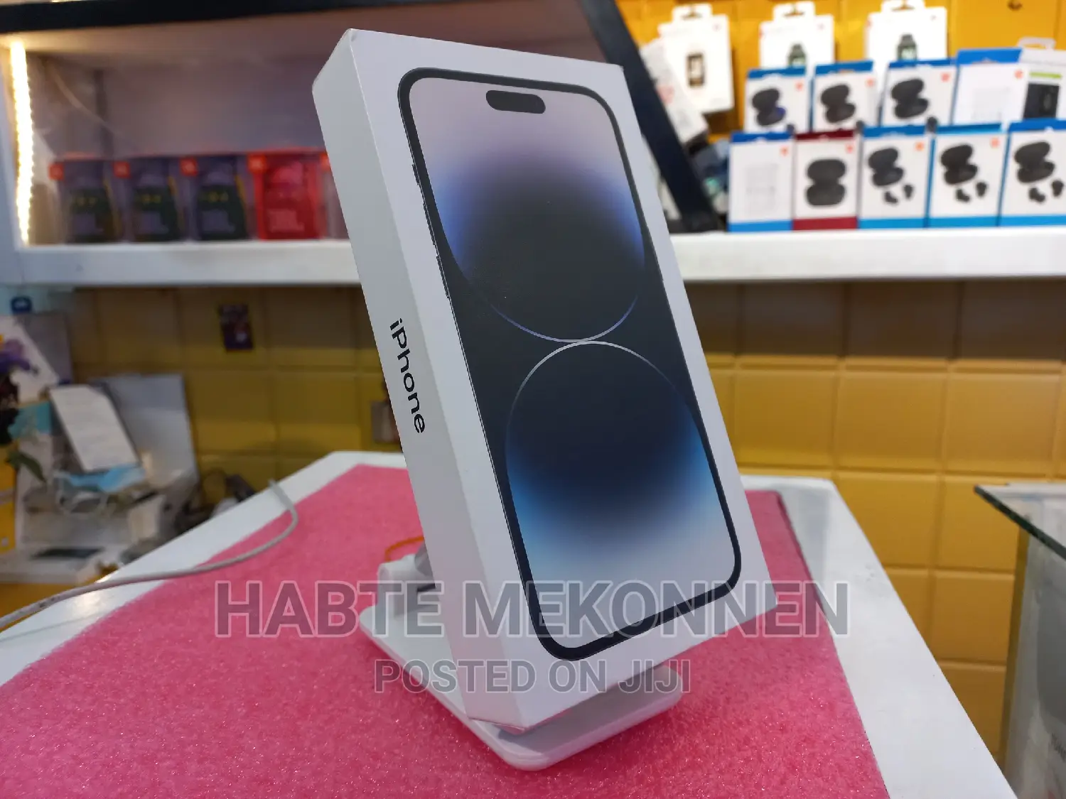 New Apple iPhone 14 Pro Max 256 GB Purple