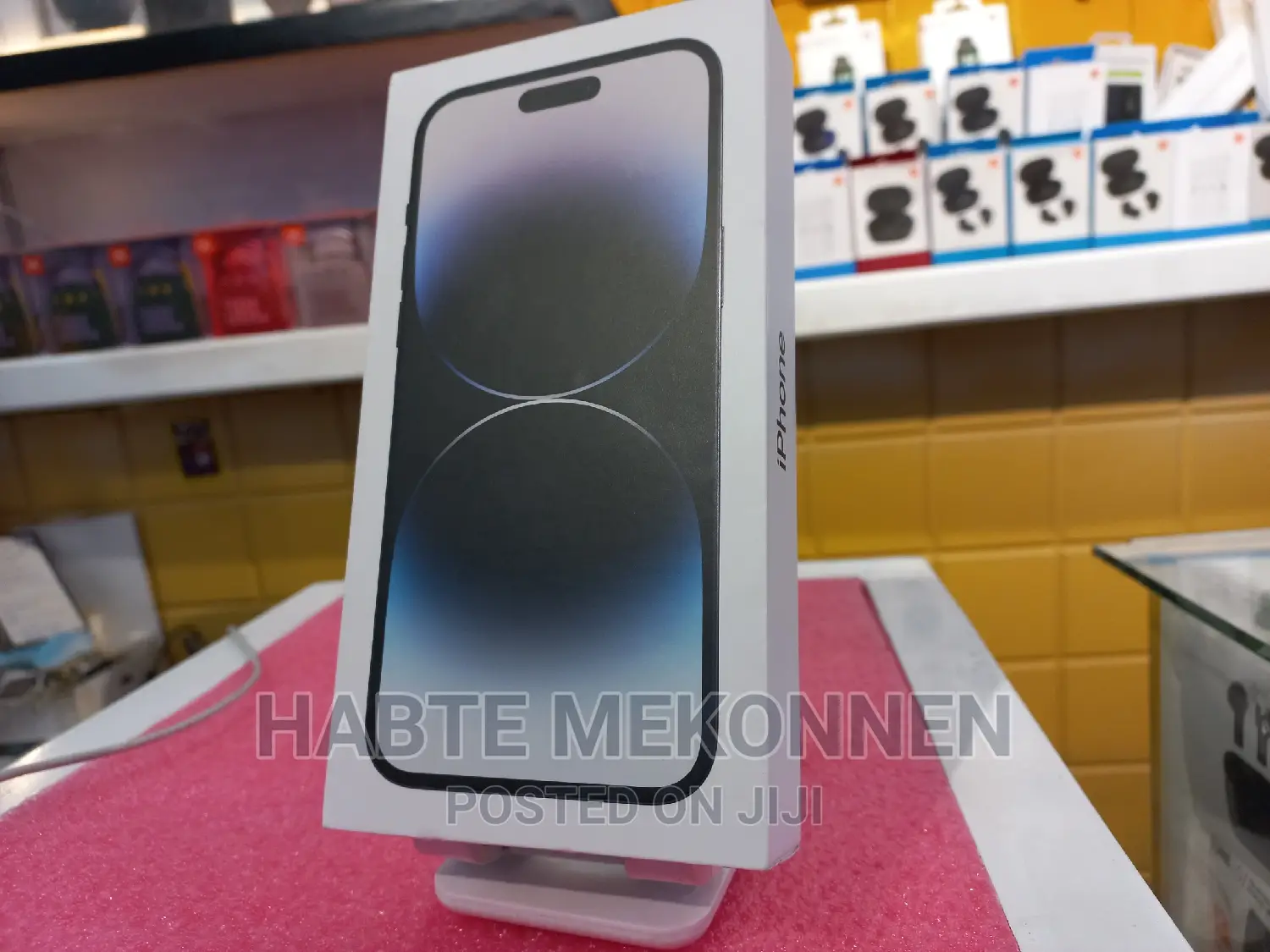 New Apple iPhone 14 Pro Max 256 GB Purple