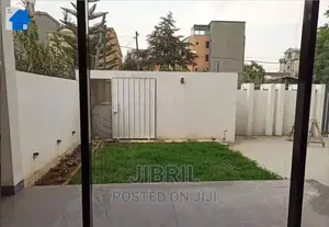 የሚሸጥ ቤት #ገርድ_ሾላ አከባቢ