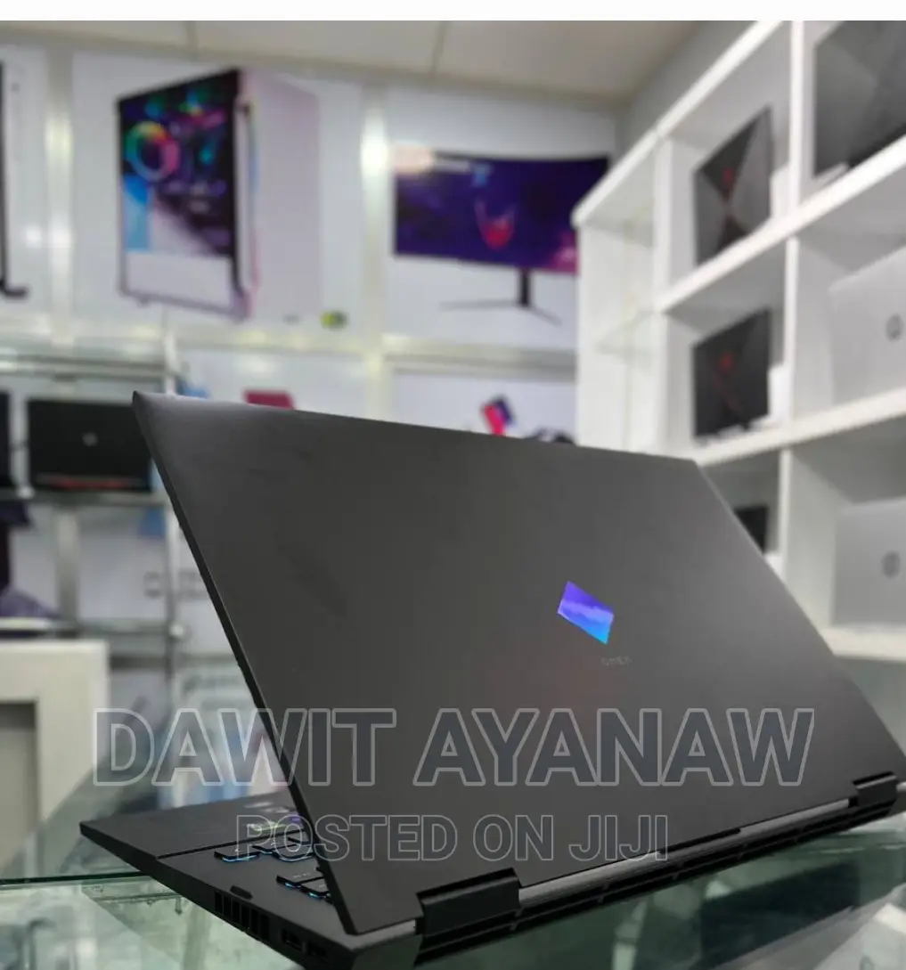 New Laptop HP Omen 17 16GB Intel Core I7 SSD 1T