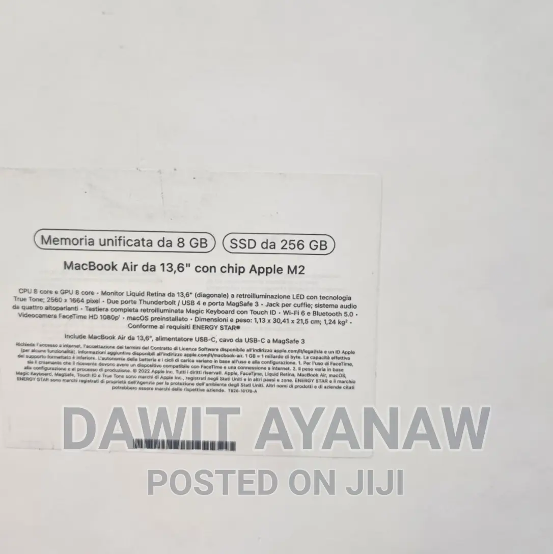New Laptop Apple MacBook Air 2022 M2 8GB Apple M2 SSD 256GB