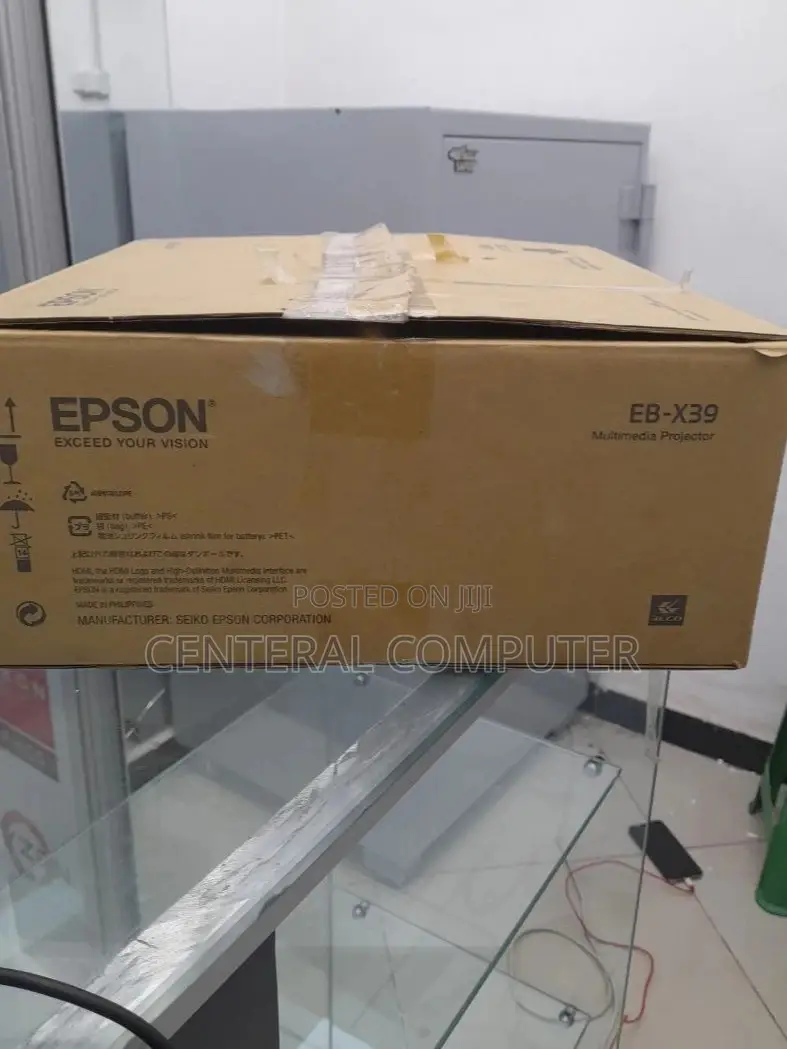 Brand New Epson Projector Eb X39 Model