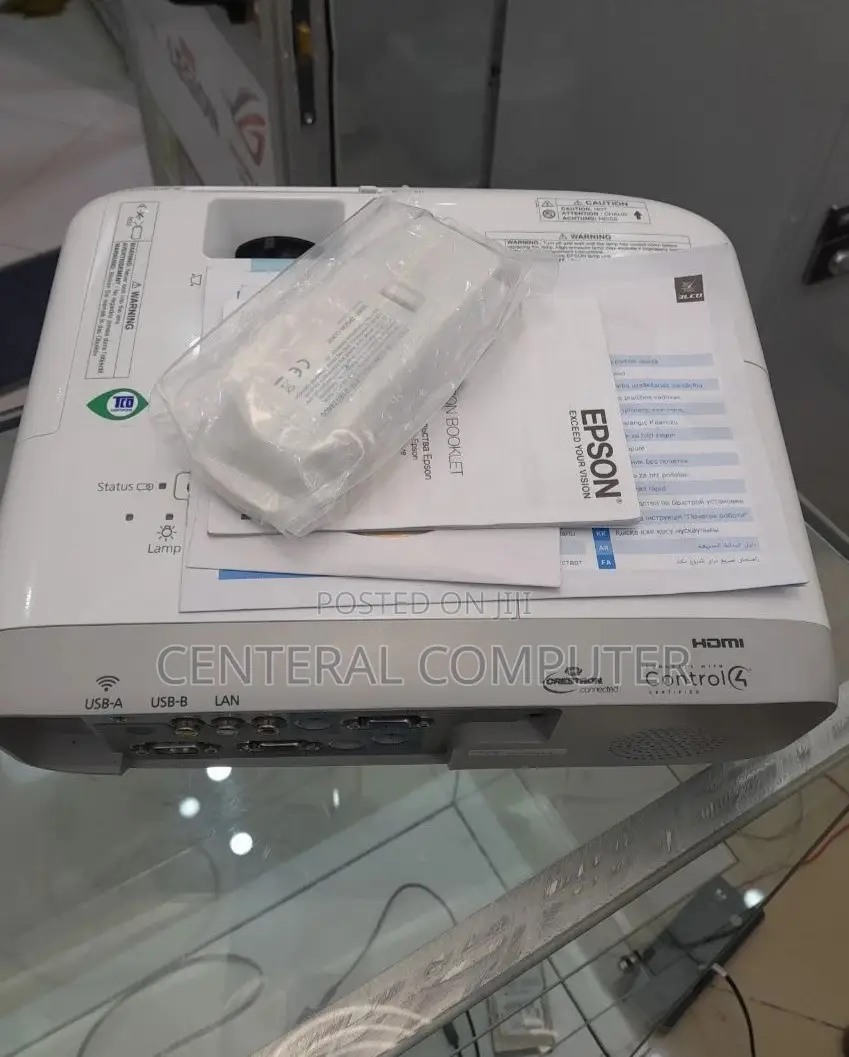 Brand New Epson Projector Eb X39 Model