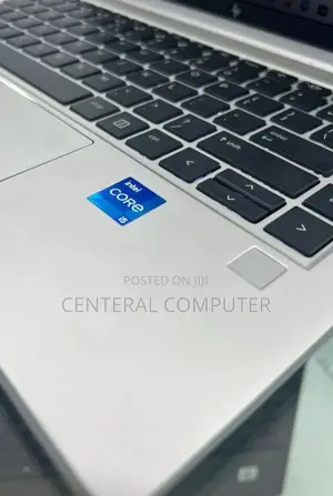 New Laptop HP EliteBook X GB Intel Core I5 SSD 512GB