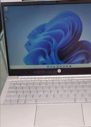 New Laptop HP Pavilion 15 16GB AMD Ryzen 7 SSD 512GB