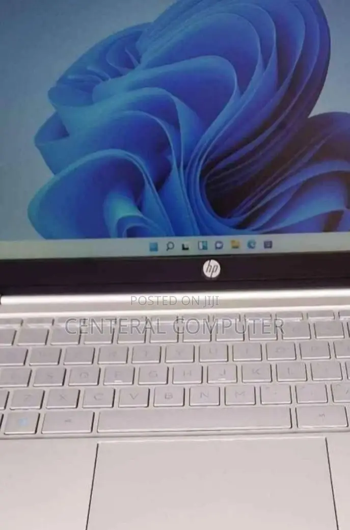 New Laptop HP Pavilion 15 16GB AMD Ryzen 7 SSD 512GB