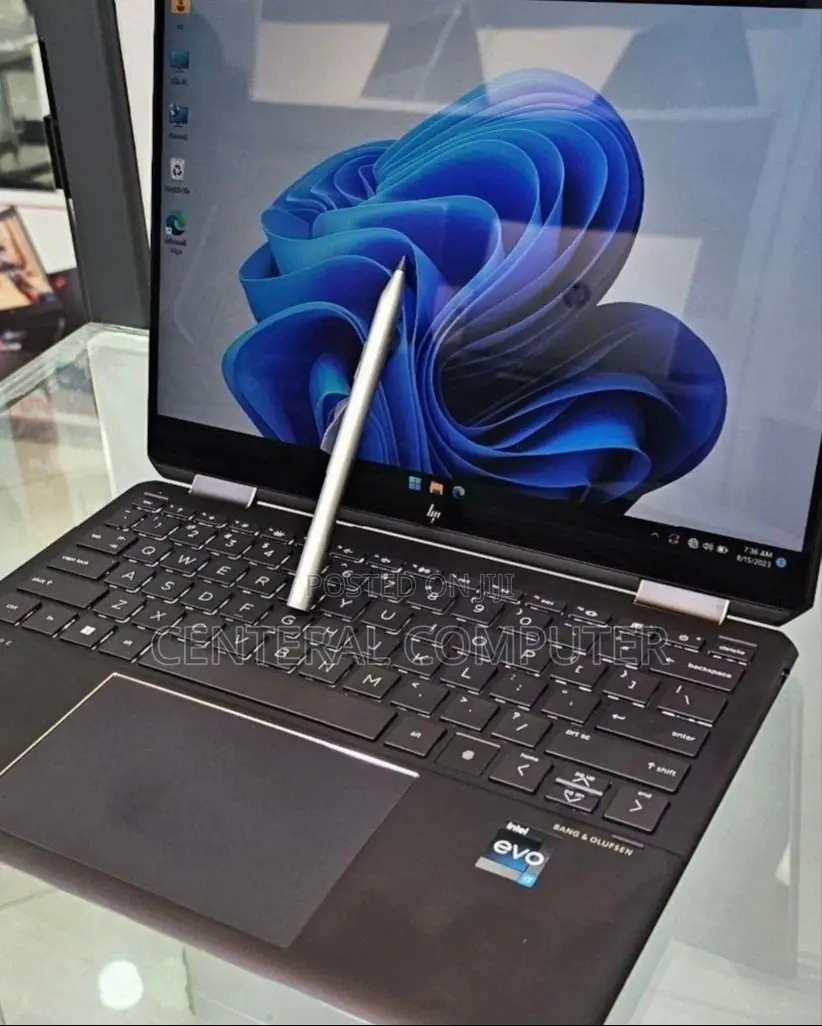 New Laptop HP Spectre 13t 16GB Intel Core I7 SSD 1T